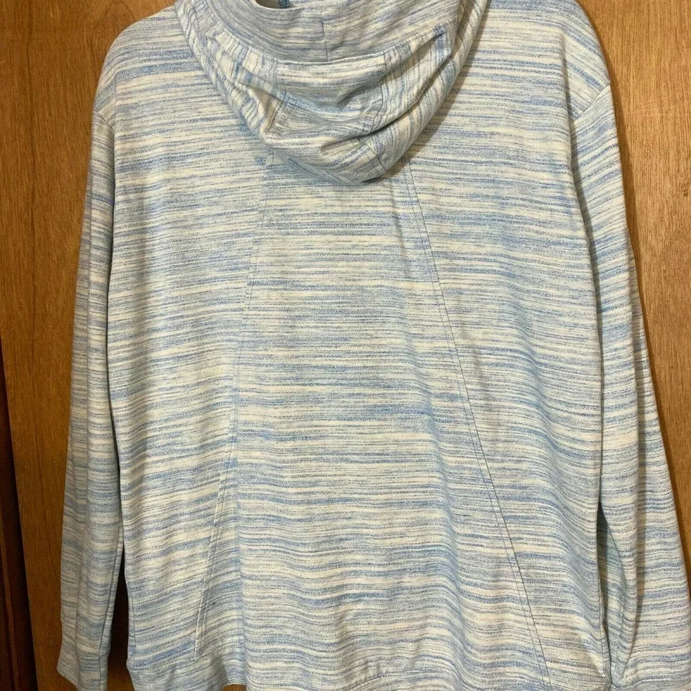 Nike Size Medium Sweatshirt Hoodie Women Heather Blue Gray  Long Sleeve Pullover